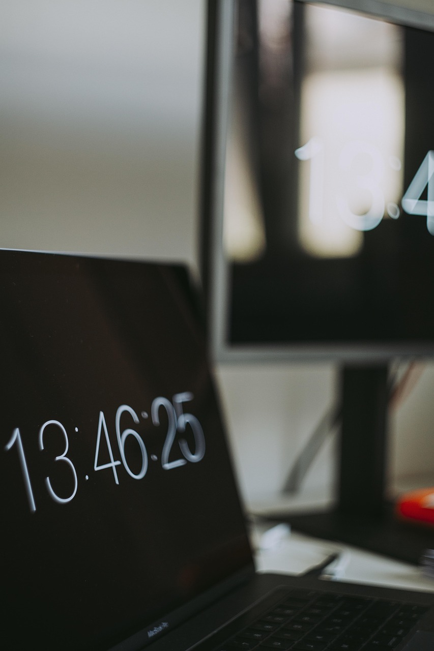 computer, display, digital, internet, web, www, technology, office, networking, screen, code, numbering system, monitor, graphic, designer, graphic design, design graphics, creative, work, agency